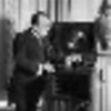 Um die Grammophone zu verkaufen, schickt Berliner Fred Gaisberg als  ersten Produzenten durch die Welt, um„Platten-Material“ zu sammeln. Unter den aufgenommenen Künstlern: der italienische Tenor Enrico Caruso, erster Plattenstar des 20 Jahrhunderts. (Caruso/ flickr/Confetta)