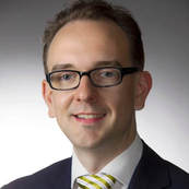 Dr. René Arnold